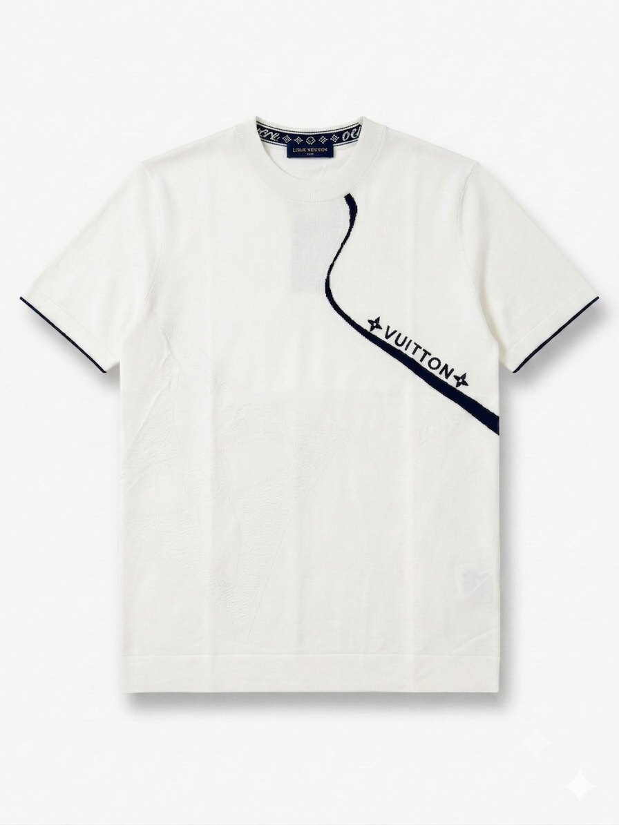 L-o-uis V-u-iton T-SHIRT.