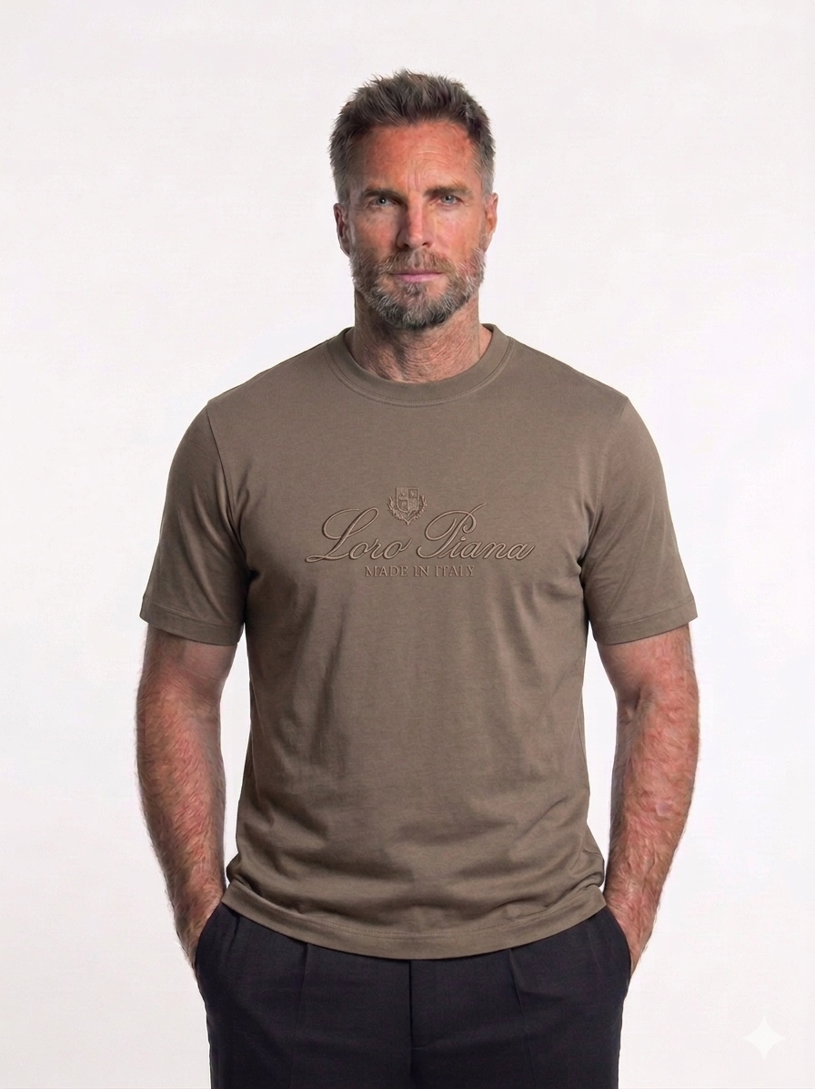 Loro piana T-shirt.
