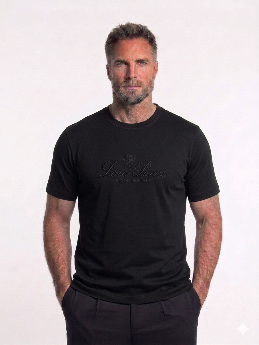 Loro piana T-shirt.
